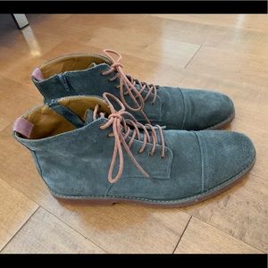GBX Suede Boots Gray US 14